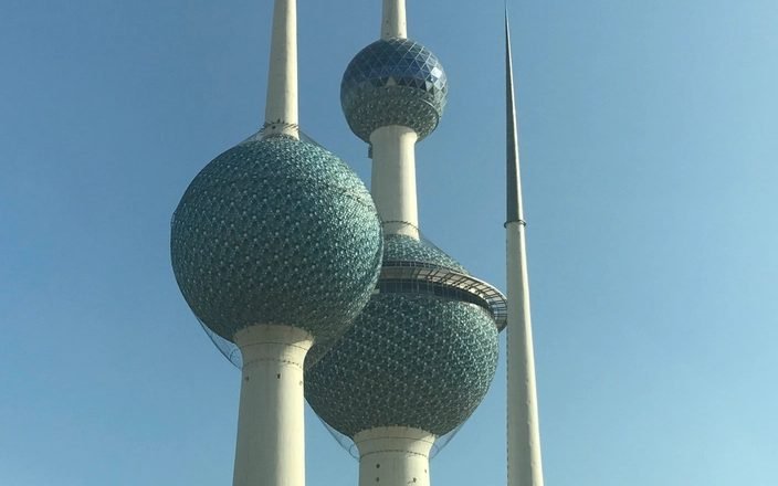 دليل الوصول إلى مطار الكويت الدولي من العاصمة